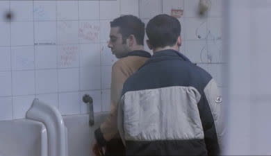 O Fantasma Explicit gay sex movie scenes (2000)